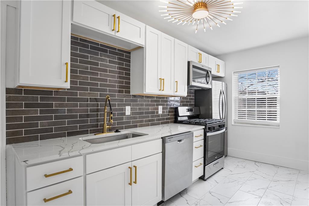 1207 W 45th Street APT 3W Kansas City Missouri United States, for Sale, residential, Crystal Bade, Boveri Realty Group