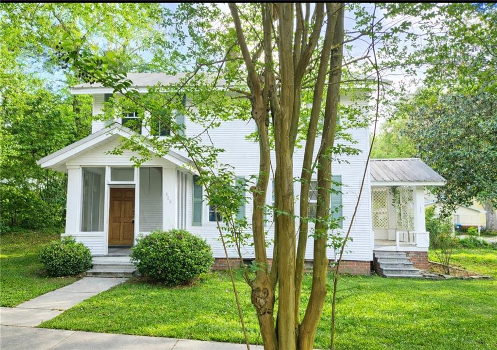 308 Lee Street Chickasaw Alabama United States, for Sale, residential,  , Rezults Real Estate Services, LLC