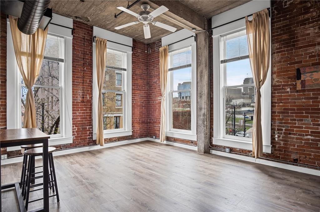 113 W 5th Street APT 206 Kansas City Missouri United States, for Sale, residential, Crystal Bade, Boveri Realty Group