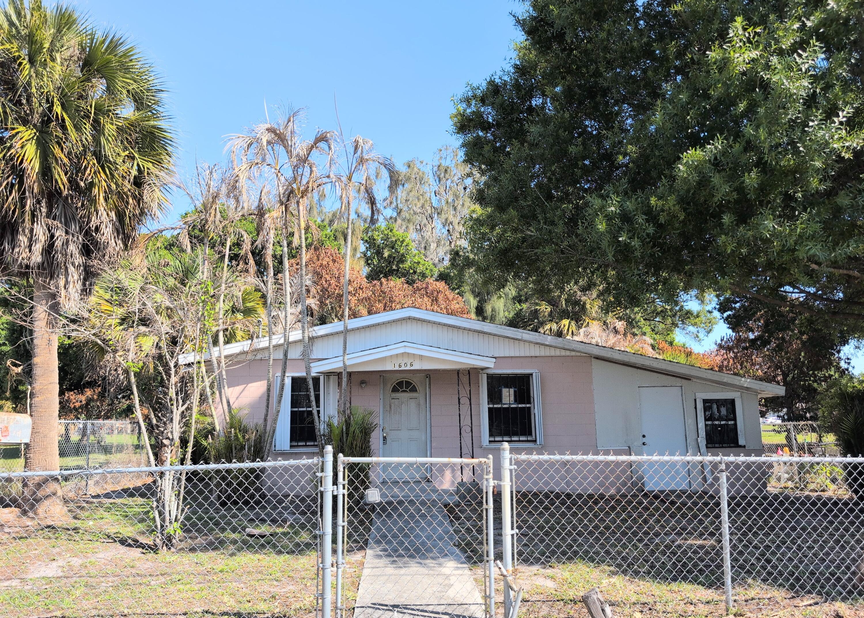 1606 Avenue H Fort Pierce Florida United States, for Sale, residential, Jack  Watlington, Fidelity Realty Advisors Brokerage *