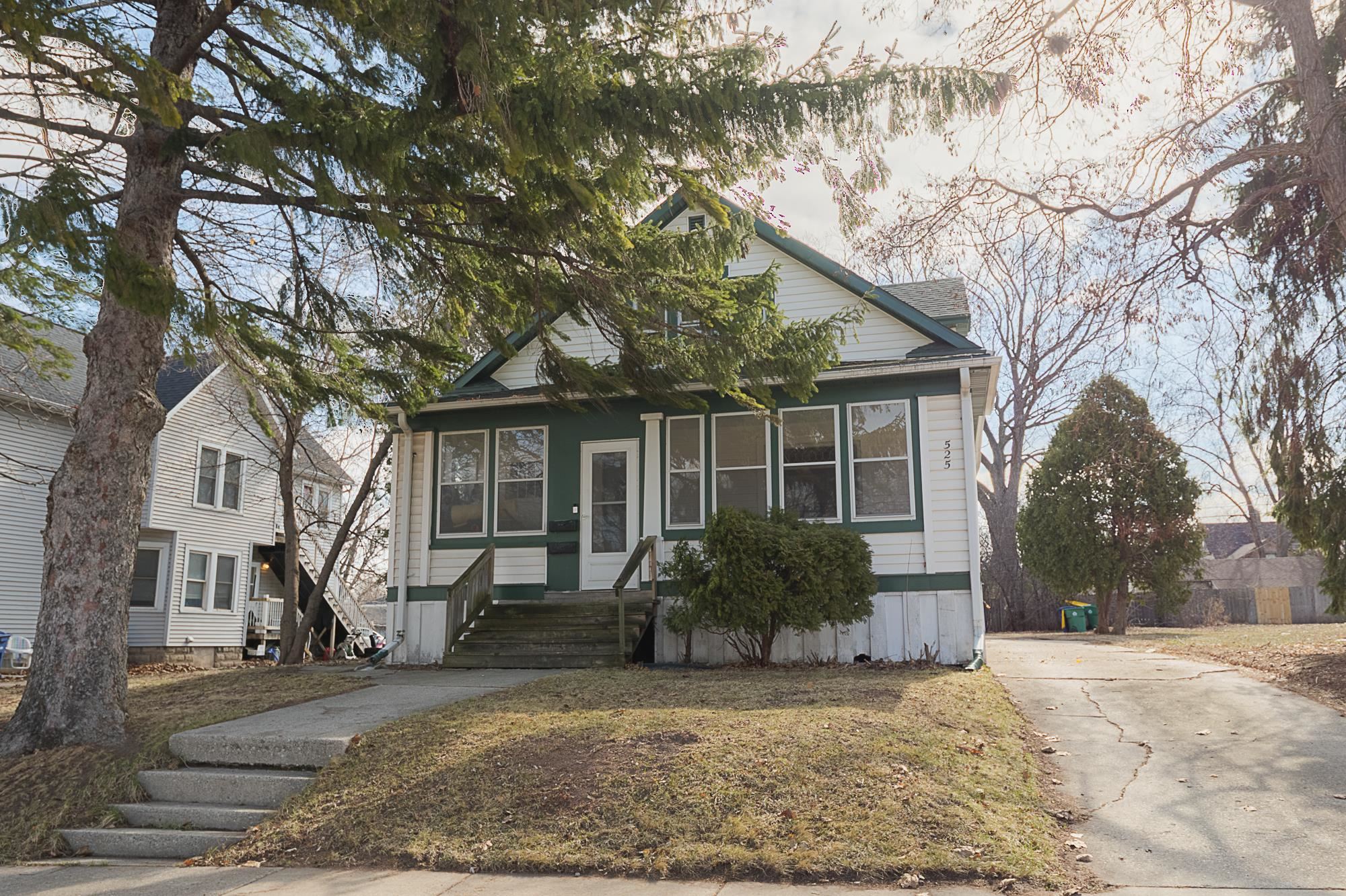 525 S QUINCY Street Green Bay Wisconsin United States, for Sale, residential,  , Fireside Realty LLC