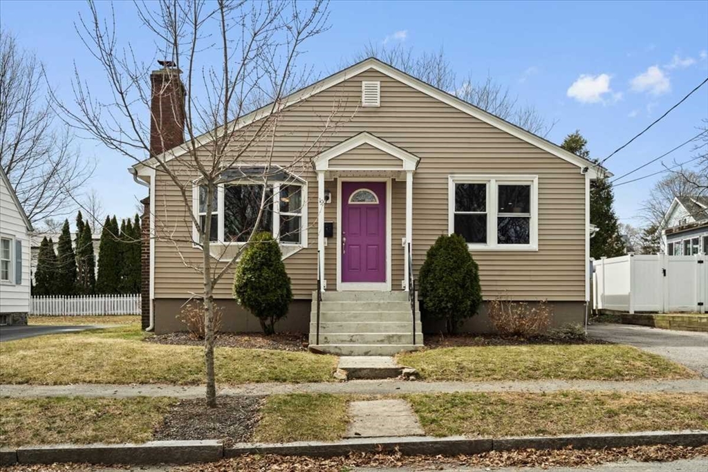 19 Rowena St Worcester Massachusetts United States, for Sale, residential,  , Media Realty Group Inc.