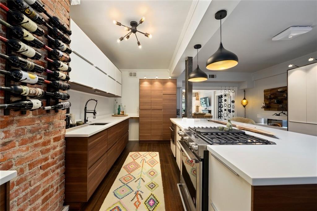 4436 J C Nichols Parkway APT 1 S Kansas City Missouri United States, for Sale, residential, Crystal Bade, Boveri Realty Group