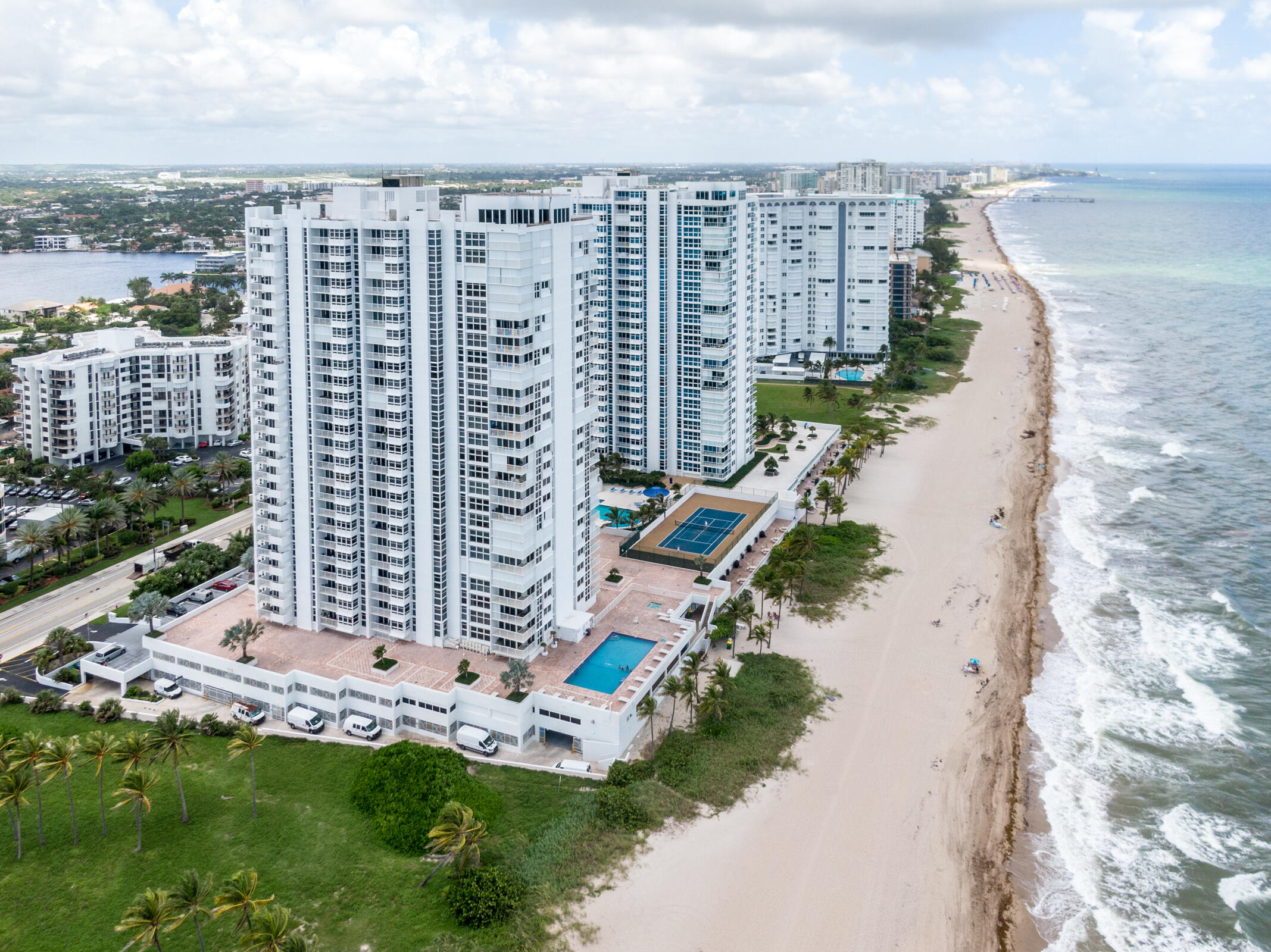 1370 S Ocean Boulevard APT 306 Pompano Beach Florida United States, for Rent, residential, Donna  Caccioppo, PA, CL International Real Estate Group, LLC