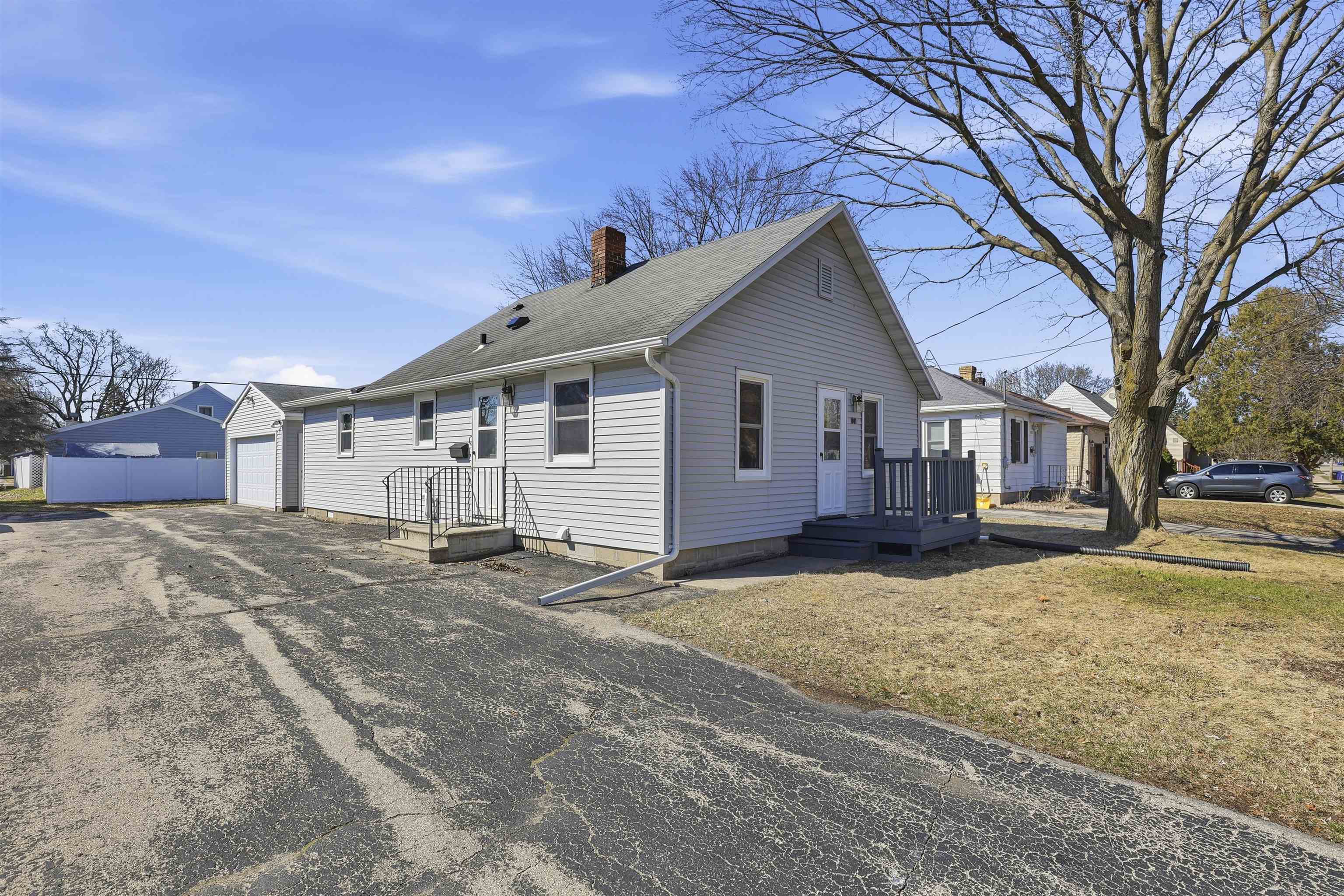 1001 W GRANT Street Appleton Wisconsin United States, for Sale, residential,  , Fireside Realty LLC