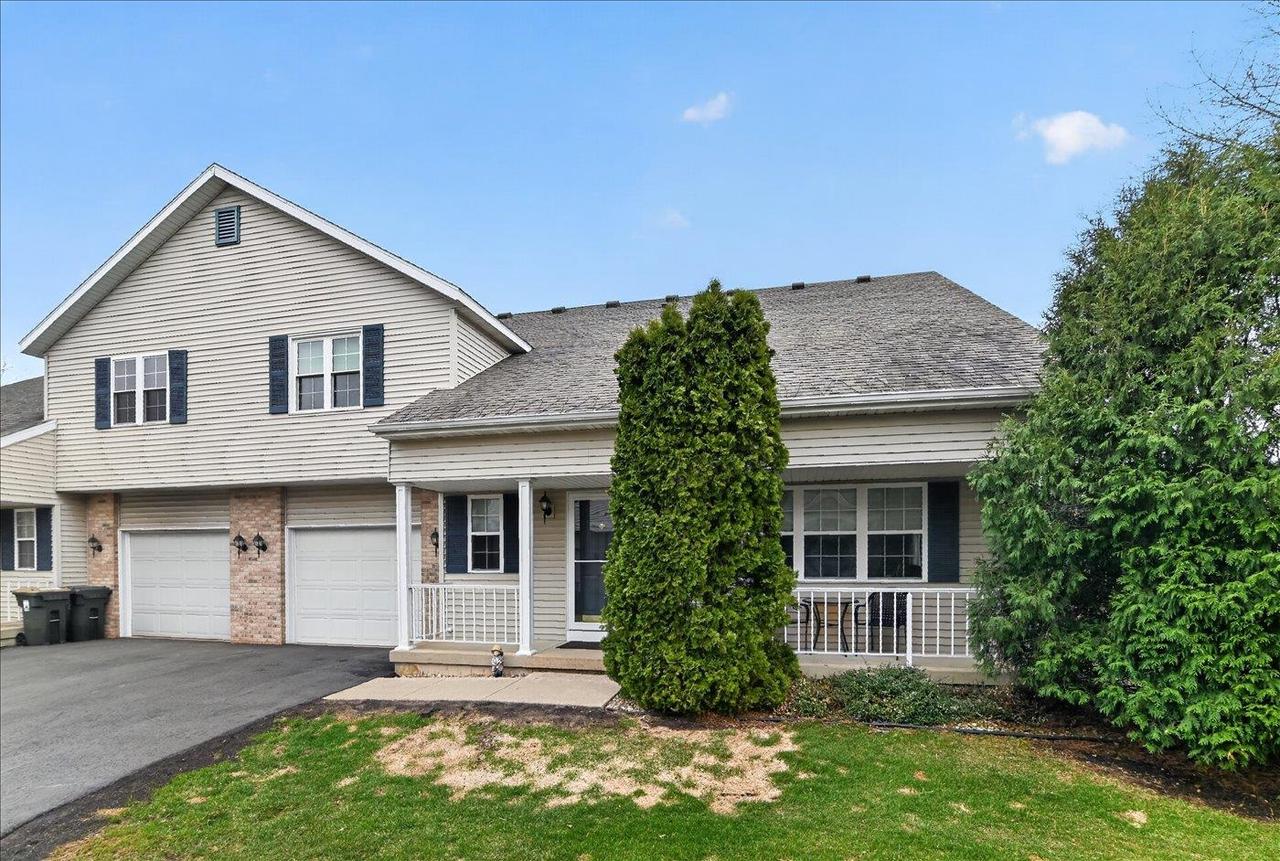 957 Chandler Lane Sun Prairie Wisconsin United States, for Sale, residential, Todd Thiermann, Thiermann Realty Group LLC