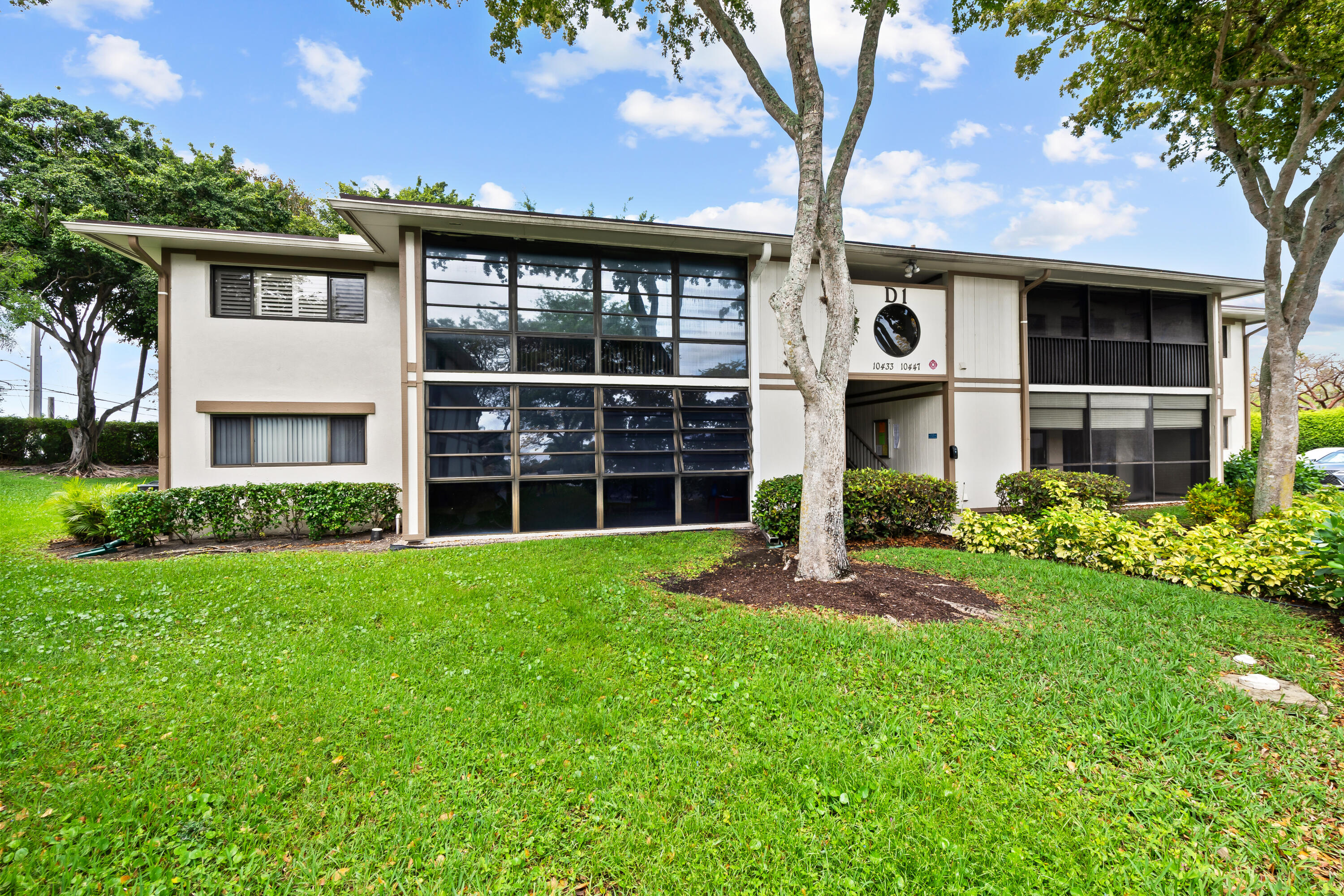 10443 E Clairmont Circle APT 203 Tamarac Florida United States, for Sale, residential, Lisa Feltrinelli, Incom Subscriber Office