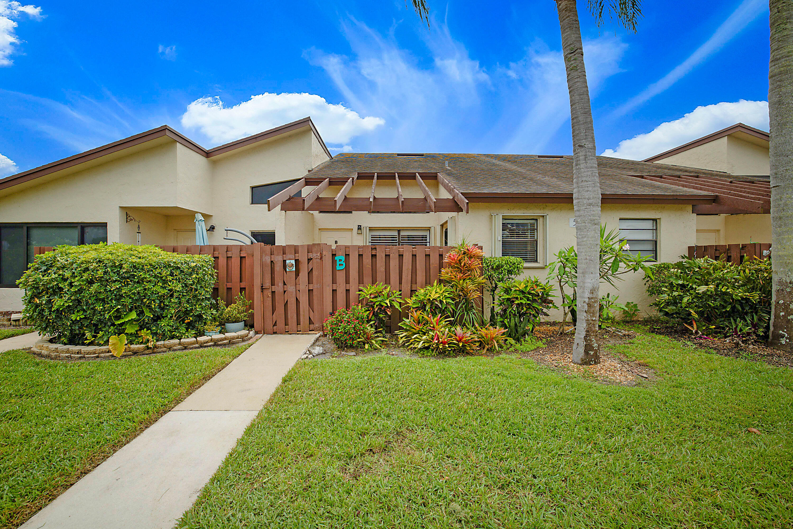 5070 Nesting Way APT B Delray Beach Florida United States, for Sale, residential, Lisa Feltrinelli, Incom Subscriber Office