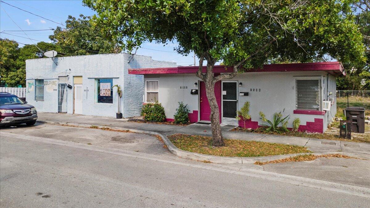 1504 N Sapodilla Avenue West Palm Beach Florida United States, for Sale, residential, Lisa Feltrinelli, Incom Subscriber Office