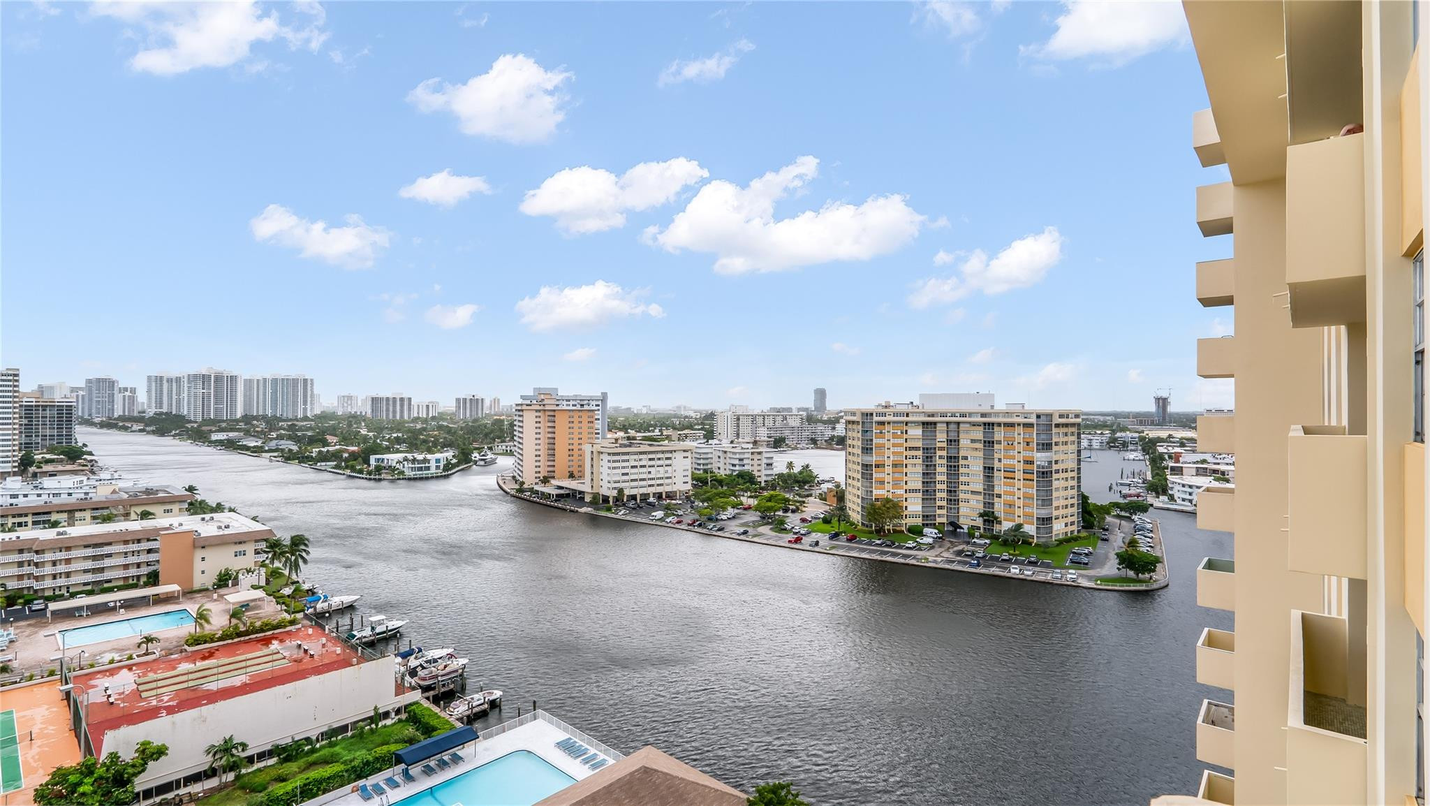 1833 S Ocean Drive APT 1608 Hallandale Beach Florida United States, for Sale, residential, Lisa Feltrinelli, Incom Subscriber Office