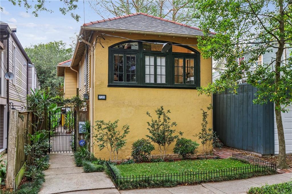 720 CALHOUN Street New Orleans Louisiana United States, for Sale, residential,  , 1st BMG REALTY
