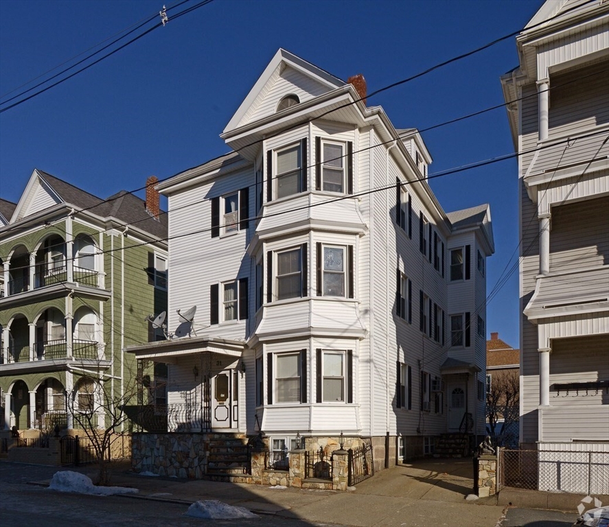 31 Sidney St  UNIT 4 New Bedford Massachusetts United States, for Rent, residential,  , SRG Properties Group--Century 21 North East