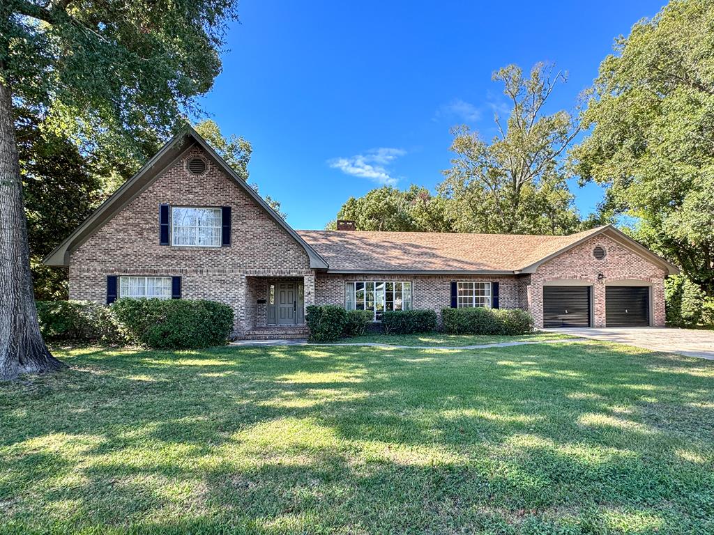 22 12th St Apalachicola Florida United States, for Sale, residential, Deb Robertson, The Naumann Group Real Estate, Inc.