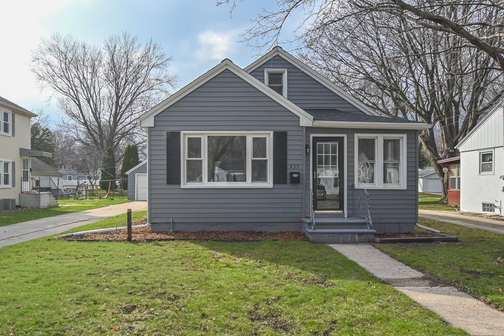 835 NEVILLE Avenue Green Bay Wisconsin United States, for Sale, residential,  , Fireside Realty LLC