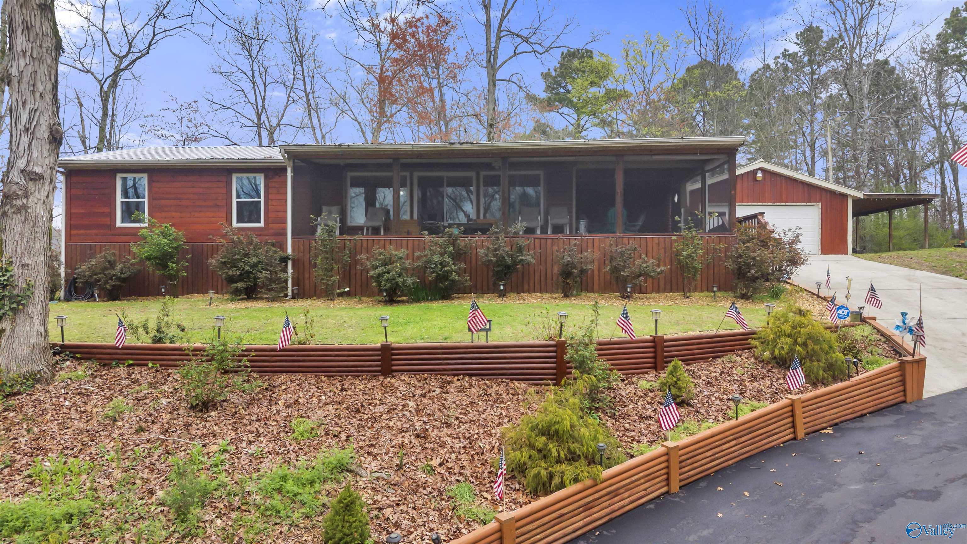 1149 Holiday Shores Road Scottsboro Alabama United States, Sale Pending, residential,  , Down Home Real Estate llc