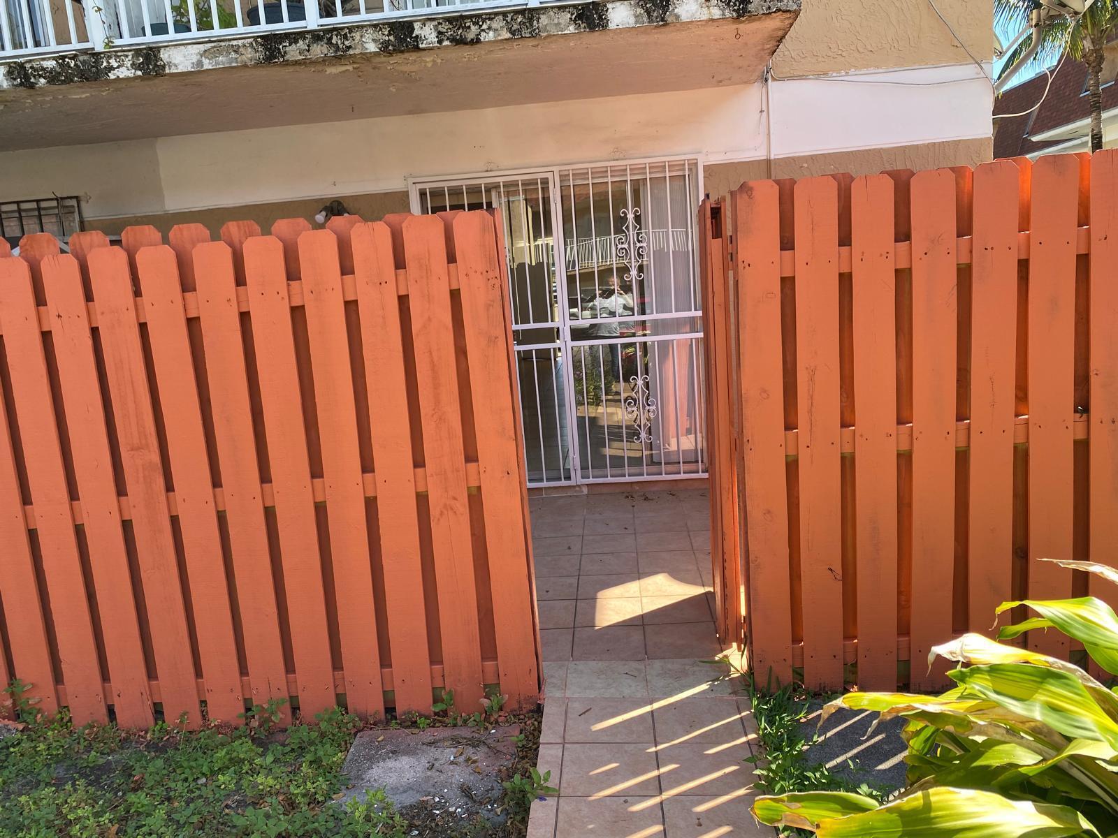 260 NW 107th Avenue APT 110 Miami Florida United States, for Sale, residential, Henry Smith, Incom Sample Office