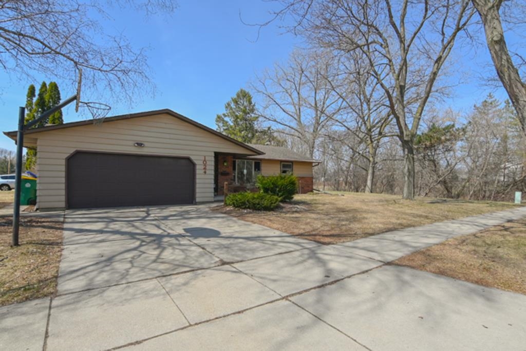 1024 EDGEWOOD Drive Green Bay Wisconsin United States, for Sale, residential,  , Fireside Realty LLC