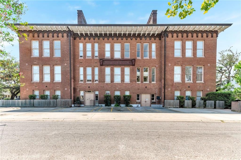 3601 CAMP Street APT 103 New Orleans Louisiana United States, for Sale, residential,  , 1st BMG REALTY
