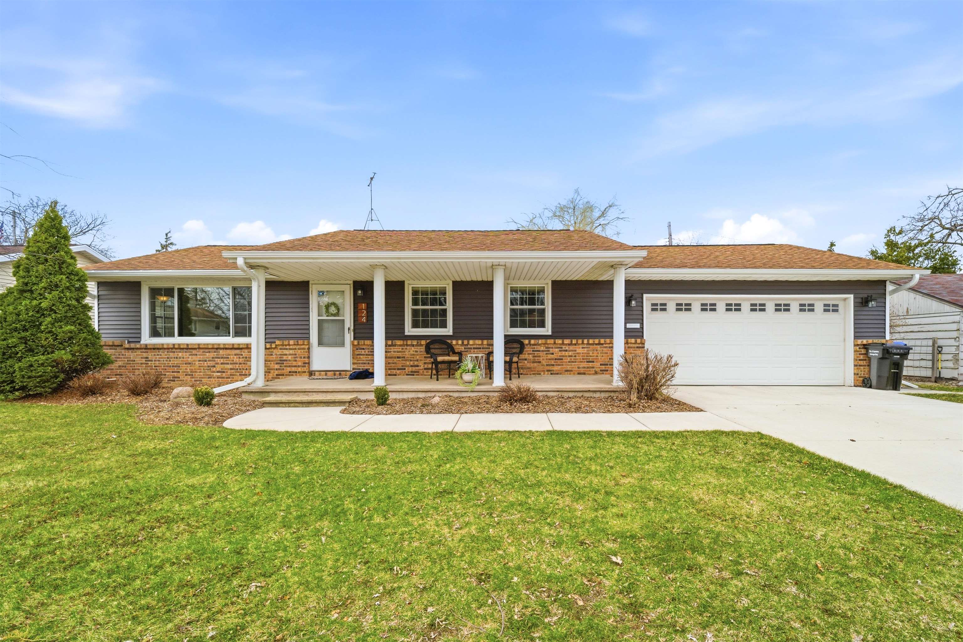 124 RAMLEN Court Appleton Wisconsin United States, for Sale, residential,  , Fireside Realty LLC