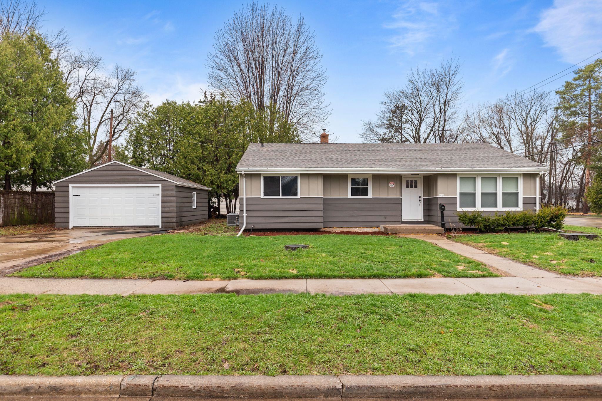 2007 S GLADYS Avenue Appleton Wisconsin United States, for Sale, residential,  , Fireside Realty LLC