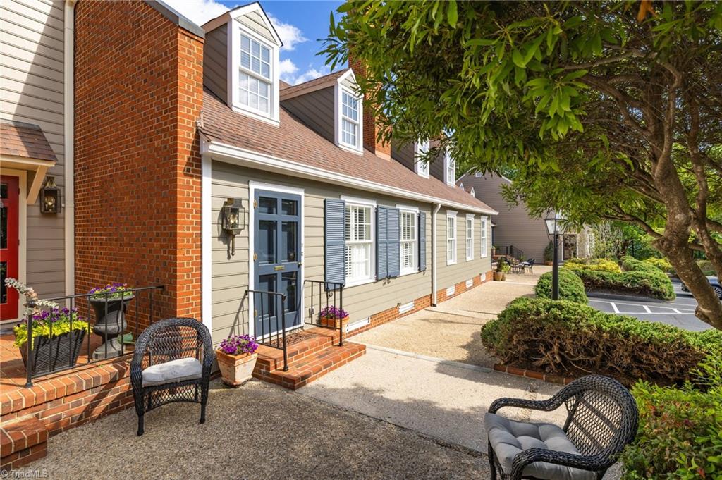 101 N Park Drive APT E Greensboro North Carolina United States, for Sale, residential, J.C. Grose, Triad Home and Land Co.