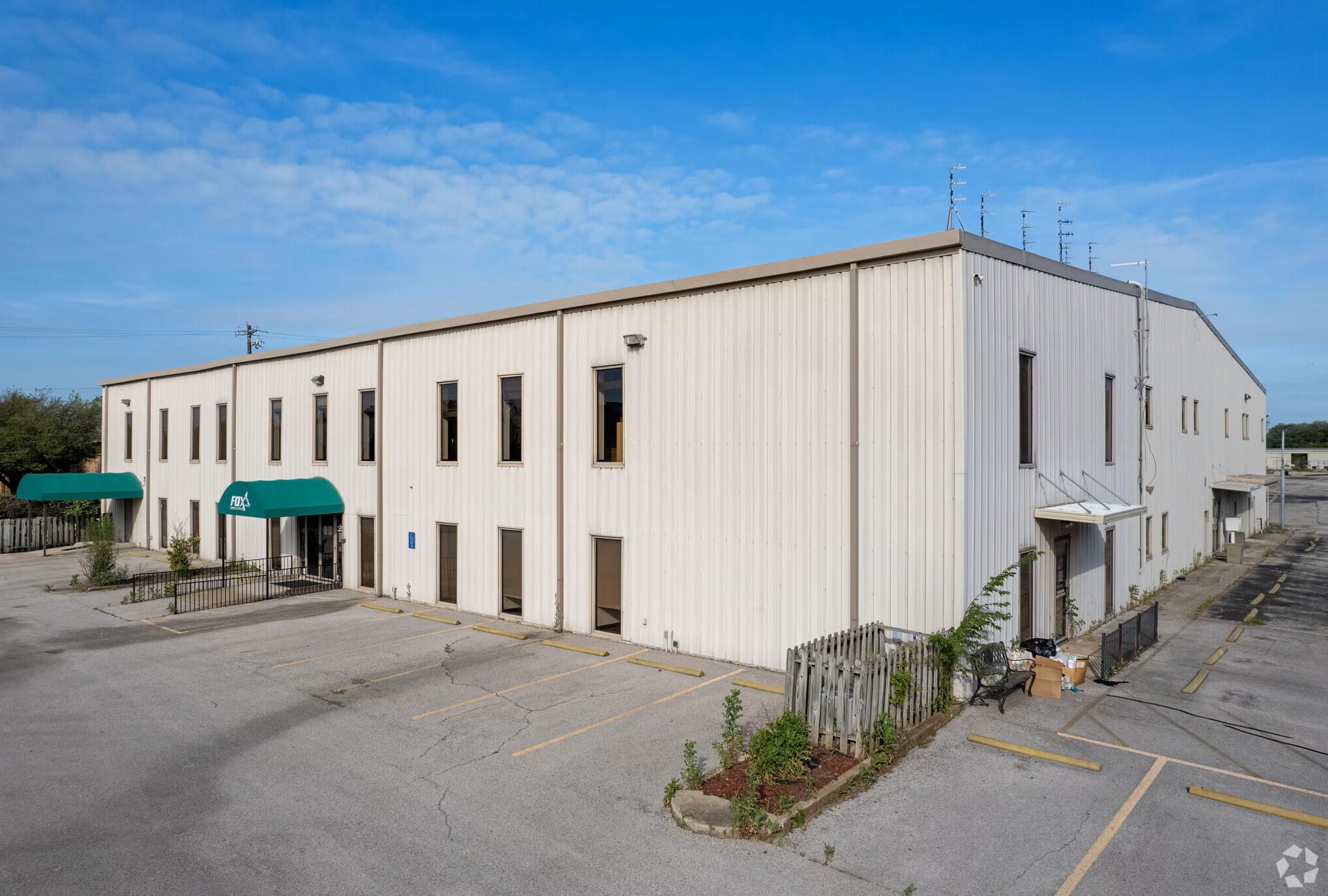 4300 Congress Ave Austin Texas United States, for Lease, commercial, Jessica Dodge, All City Real Estate, Ltd. Co.