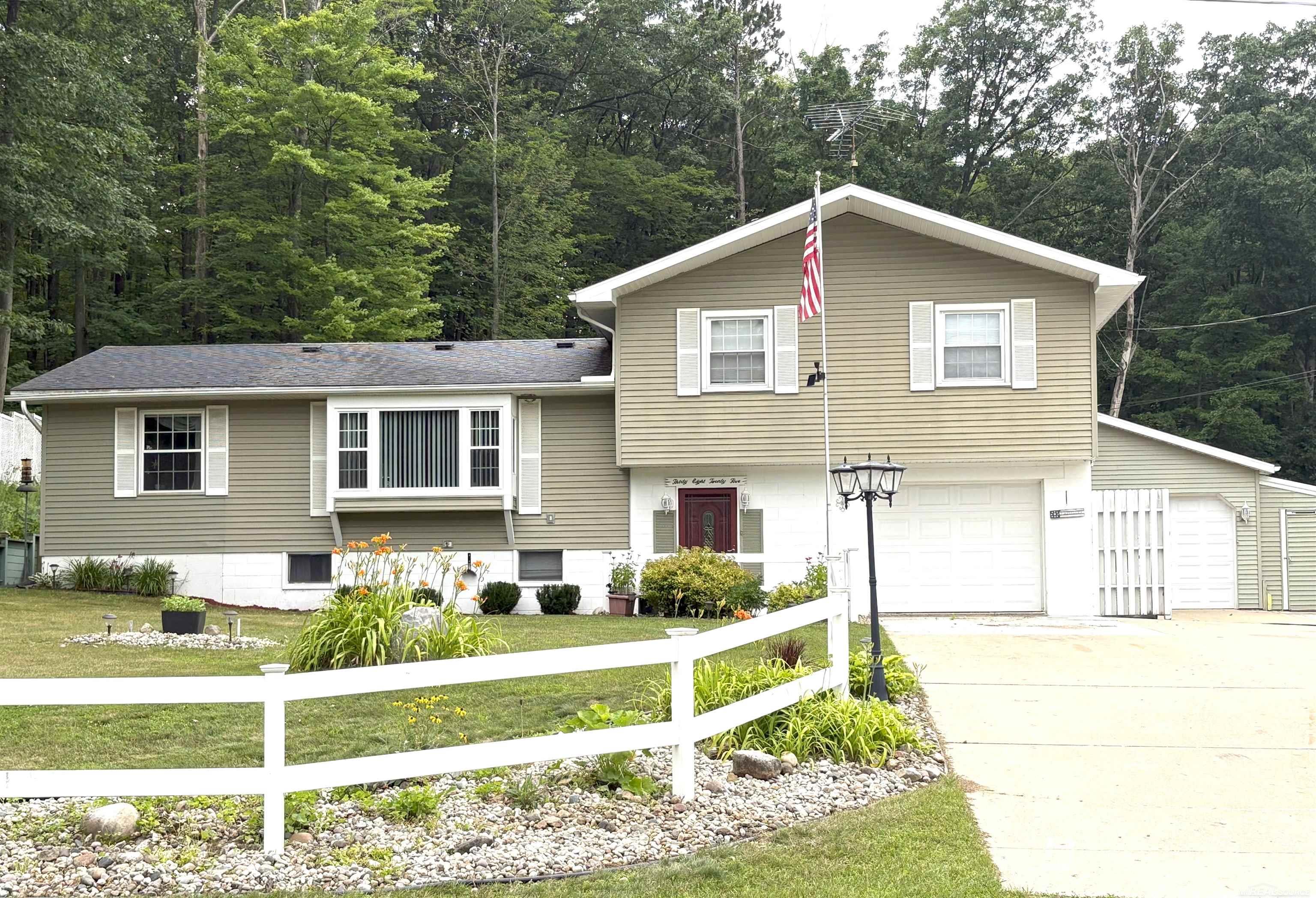 3825 Lapham Drive Harrison Michigan United States, for Sale, residential,  , Brookstone Realtors