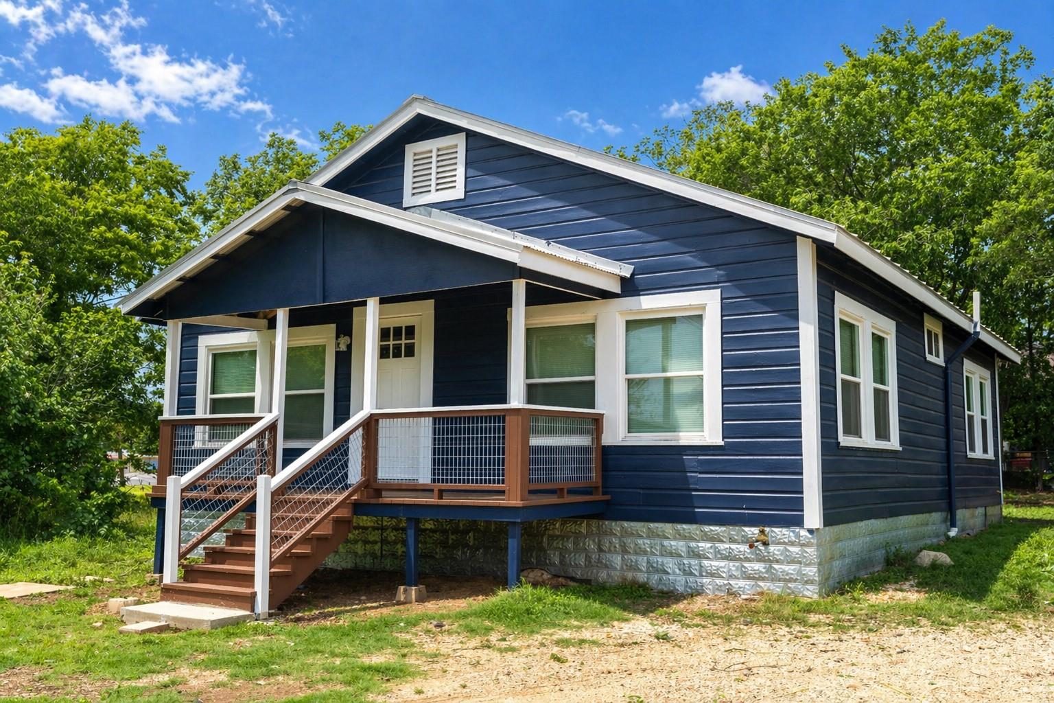329 Flores ST Lockhart Texas United States, for Rent, residential,  , Link Realty, LLC