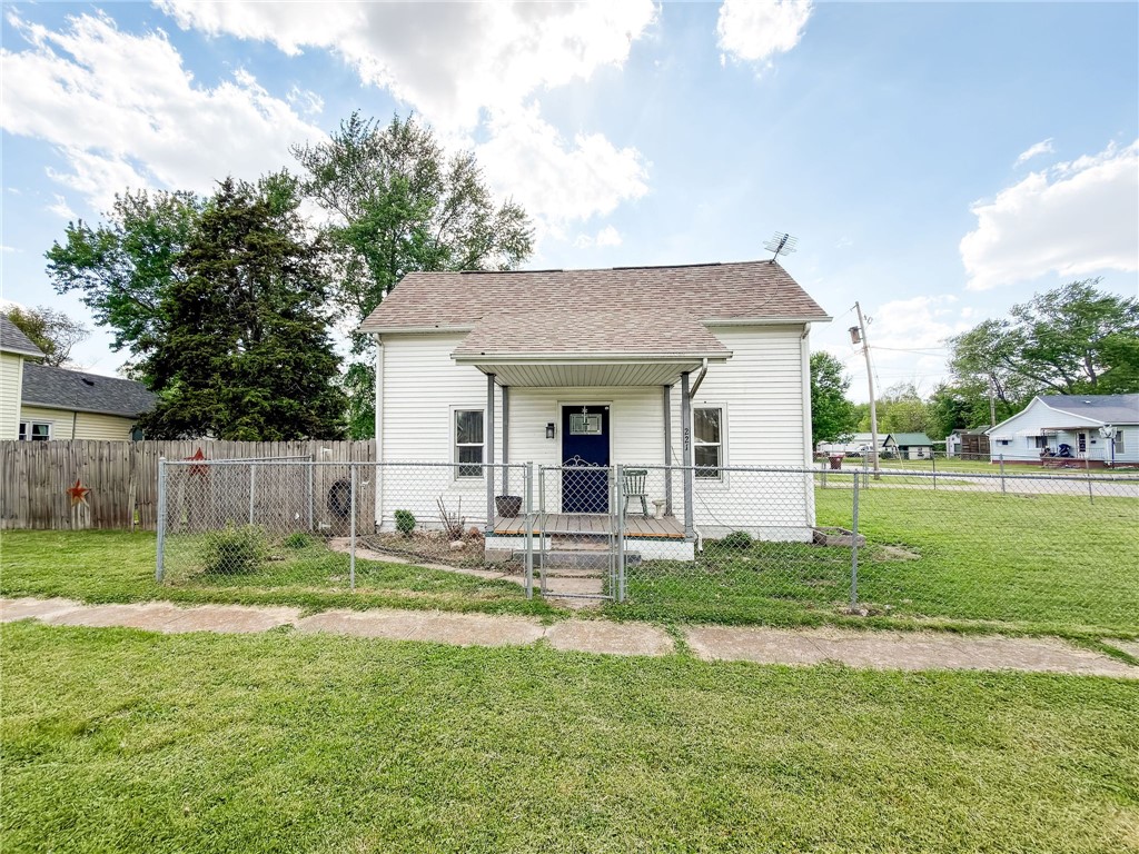 221 N York Street Martinsville Illinois United States, for Sale, residential, Reuben Stence, Stence Realty Team