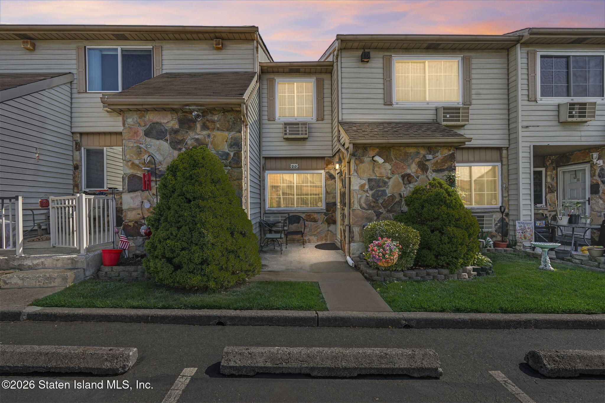 20 Lynn Court APT 83 Staten Island New York United States, for Sale, residential, John  Martelotti, Keller Williams Staten Island