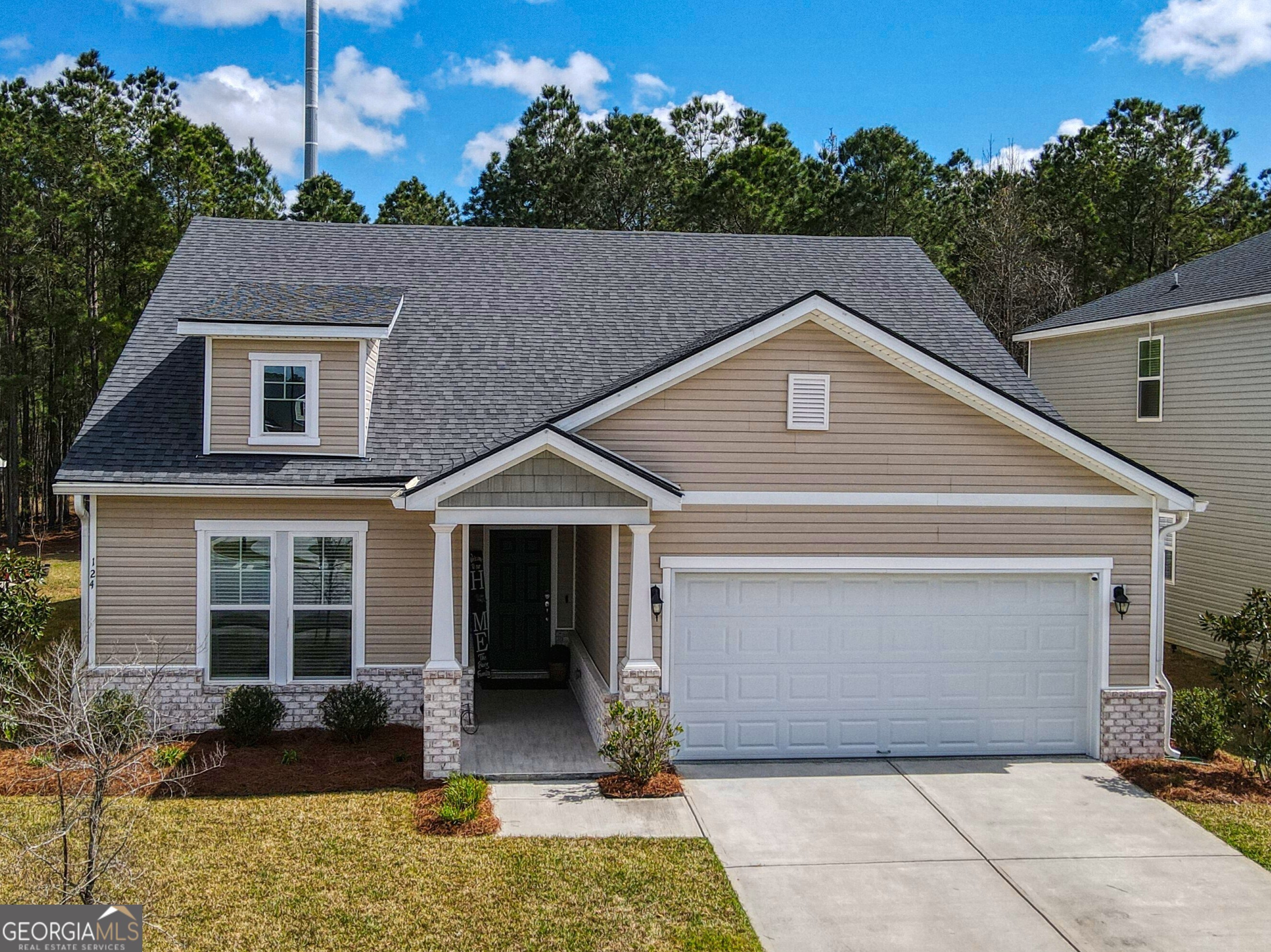 124 Brookline Drive Savannah Georgia United States, for Sale, residential,  , Savannah Living Real Estate