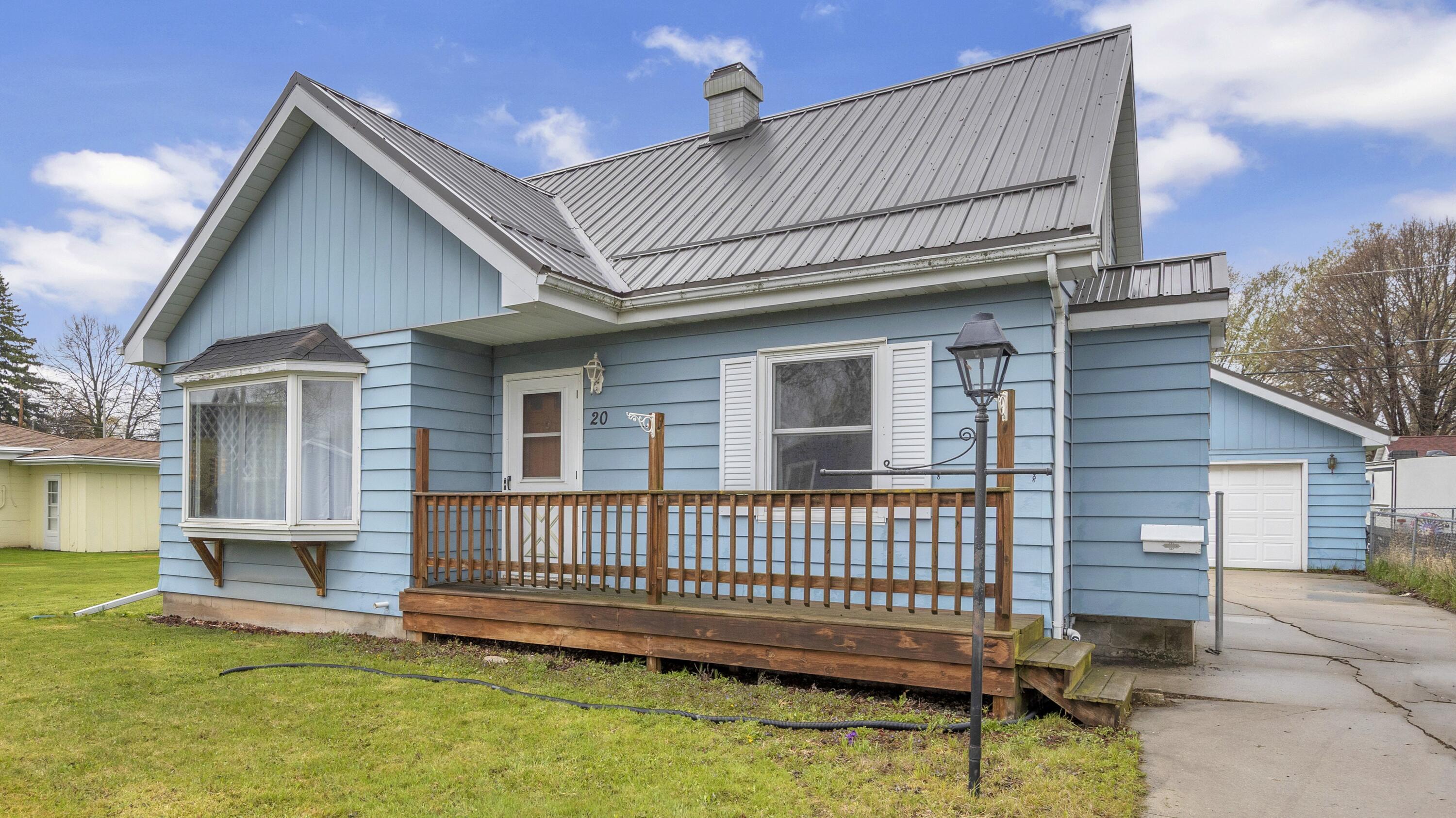 20 N National Ave Fond Du Lac Wisconsin United States, Sale Pending, residential,  , Roberts Homes and Real Estate