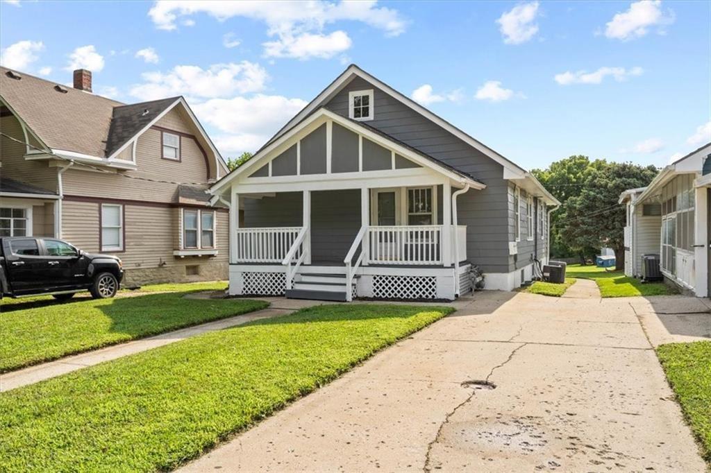 419 N MAIN Street Independence Missouri United States, for Sale, residential, Crystal Bade, Boveri Realty Group
