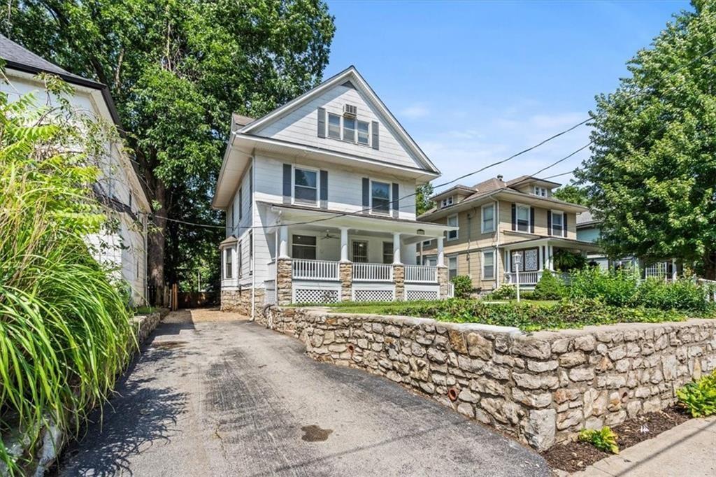 920 S Main Avenue Independence Missouri United States, for Sale, residential, Crystal Bade, Boveri Realty Group