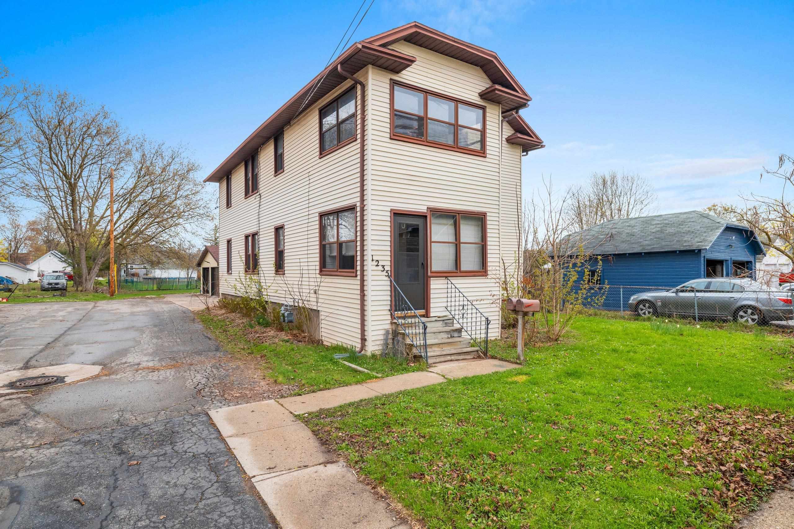 1235 CHICAGO Street Green Bay Wisconsin United States, for Sale, residential,  , Fireside Realty LLC