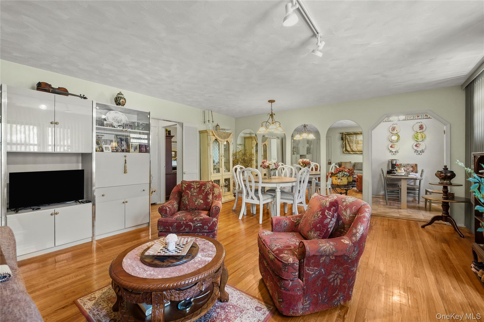 2120 202 Street APT 1-189 Bayside New York United States, for Sale, residential,  , RealTegrity