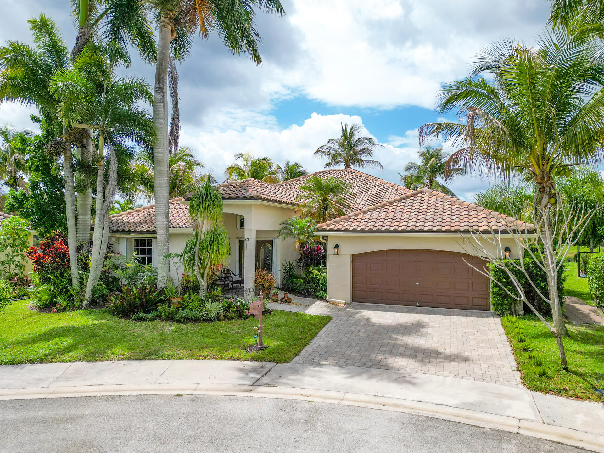 712 Verona Court Weston Florida United States, for Sale, residential, Radmila Mandel, Florida Sky Realty Group