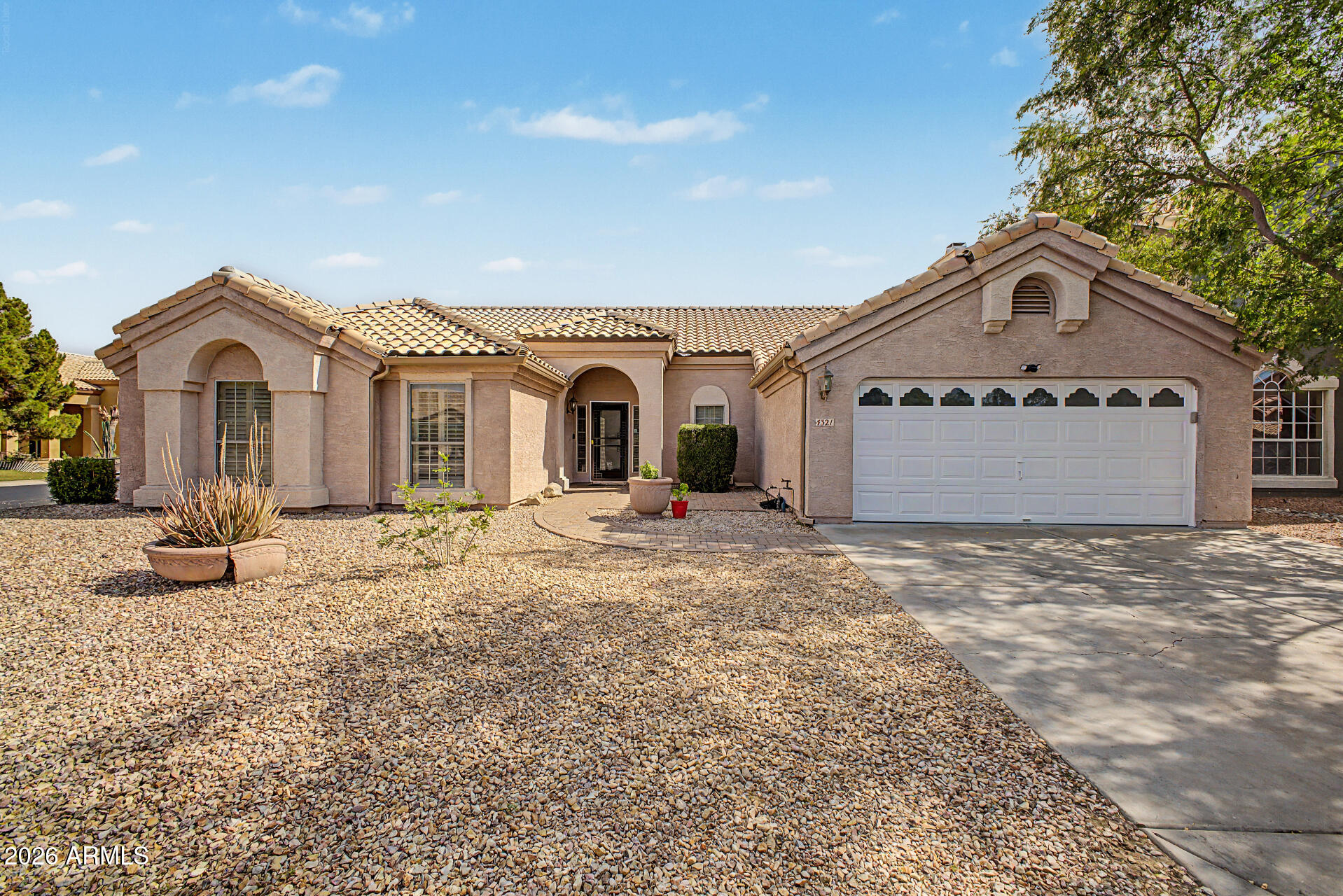 4321 W VILLA LINDA Drive Glendale Arizona United States, for Sale, residential, Eric Crane, PLLC, DPR Realty LLC