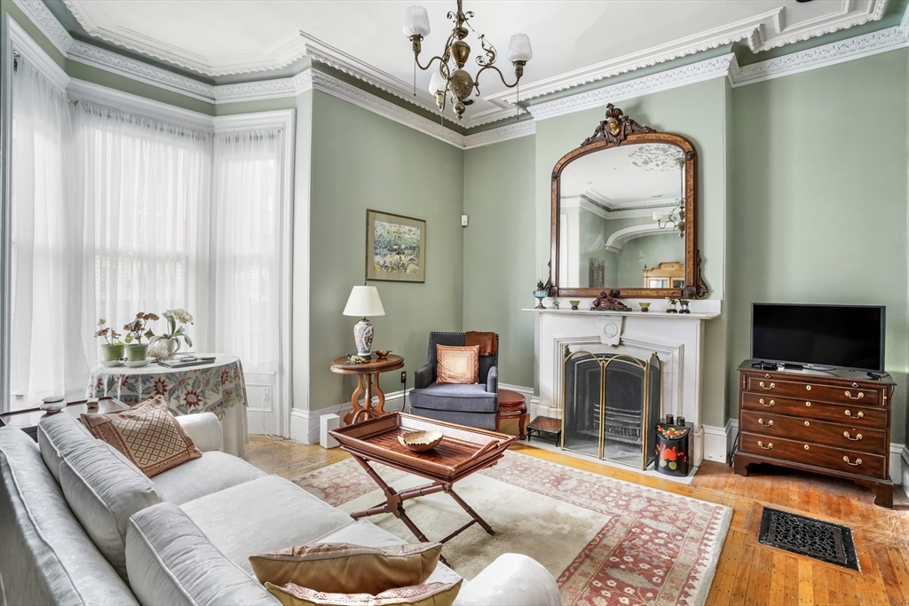 108 Pembroke St Boston Massachusetts United States, for Sale, residential, Darcy Bento, South Boston  Realtor Bento Real Estate Group, Bento Real Estate Group, Inc.