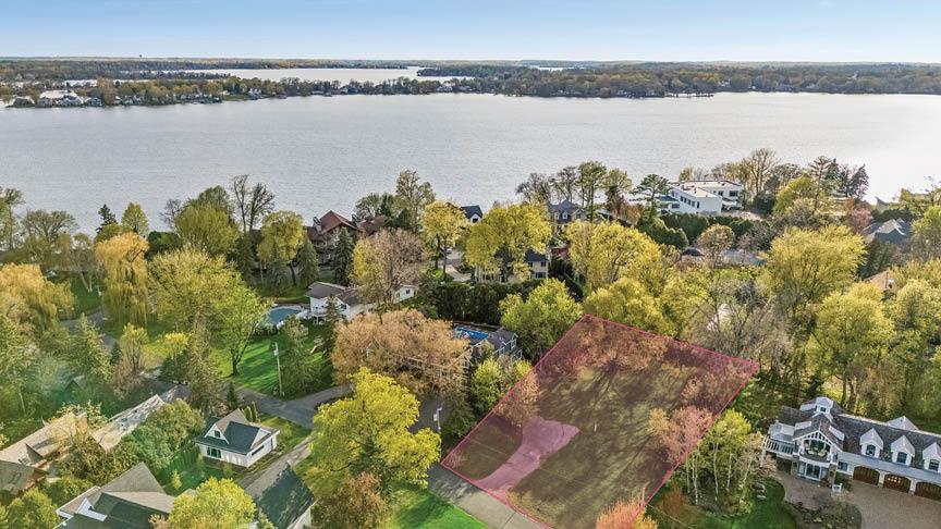 2308 Huntington Point Road Wayzata Minnesota United States, for Sale, residential, Kathy Sawicki, Coldwell Banker Realty
