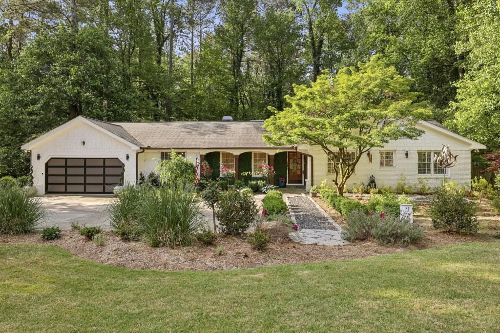 1905 Gainsborough Drive Chamblee Georgia United States, for Sale, residential,  , Maxima Realty