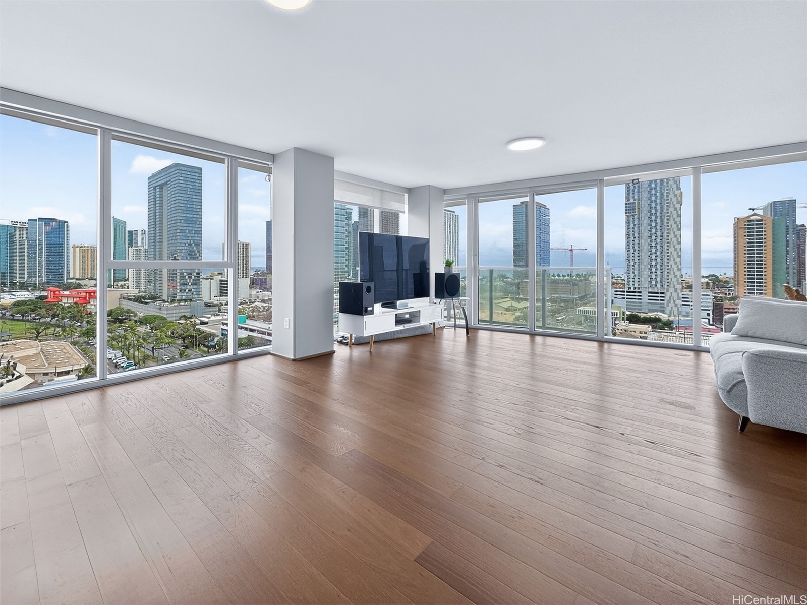 888 Kapiolani Boulevard APT 1705 Honolulu Hawaii United States, for Sale, residential,  , SUN PROPERTIES