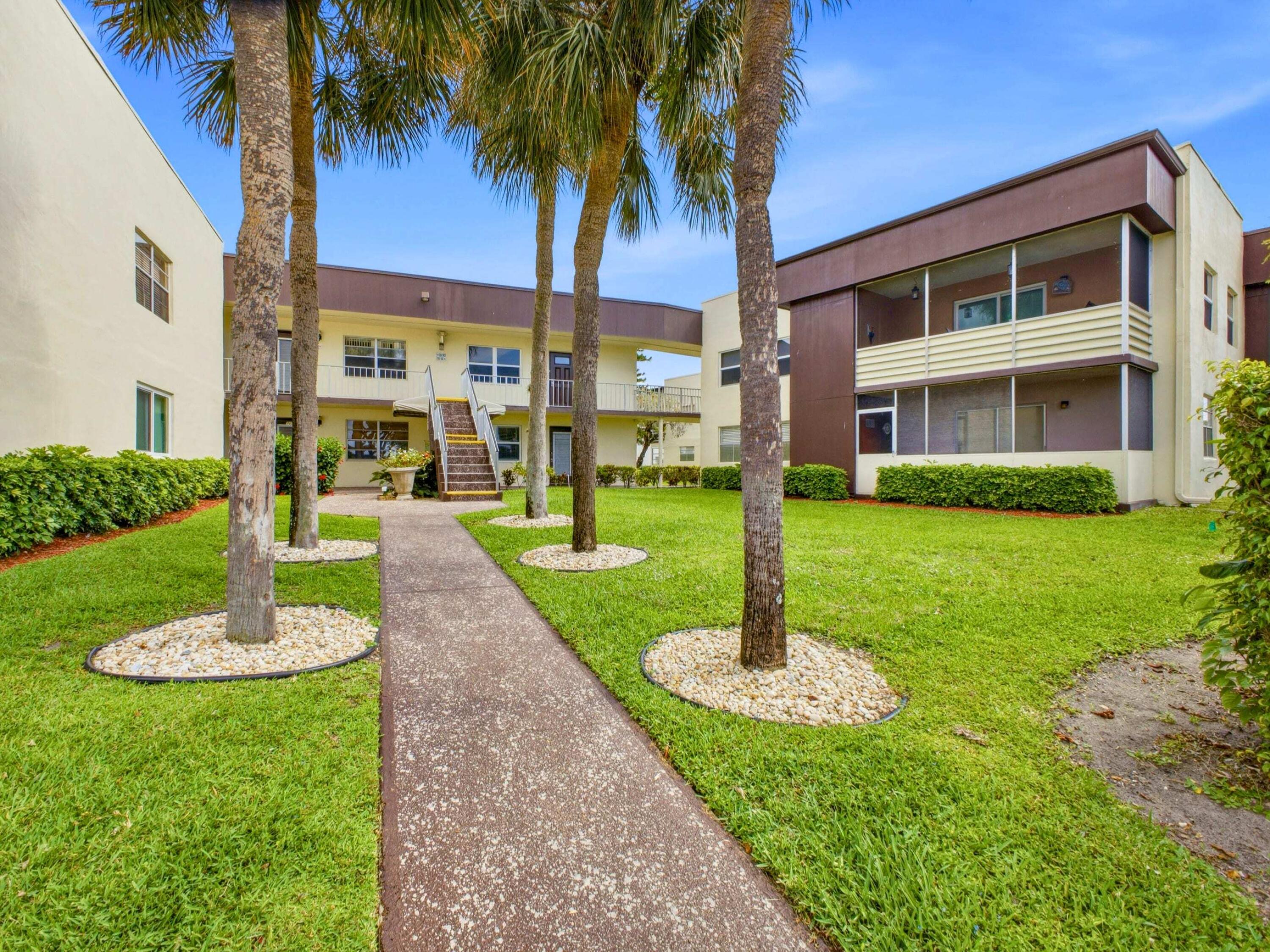 755 Normandy P Delray Beach Florida United States, for Sale, residential, Arlene   Toolsie  , Re/Max Direct
