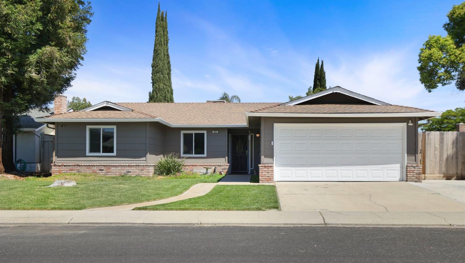 825 Buckingham Drive Manteca California United States, for Sale, residential, Robert  Ramirez, Fathom Realty