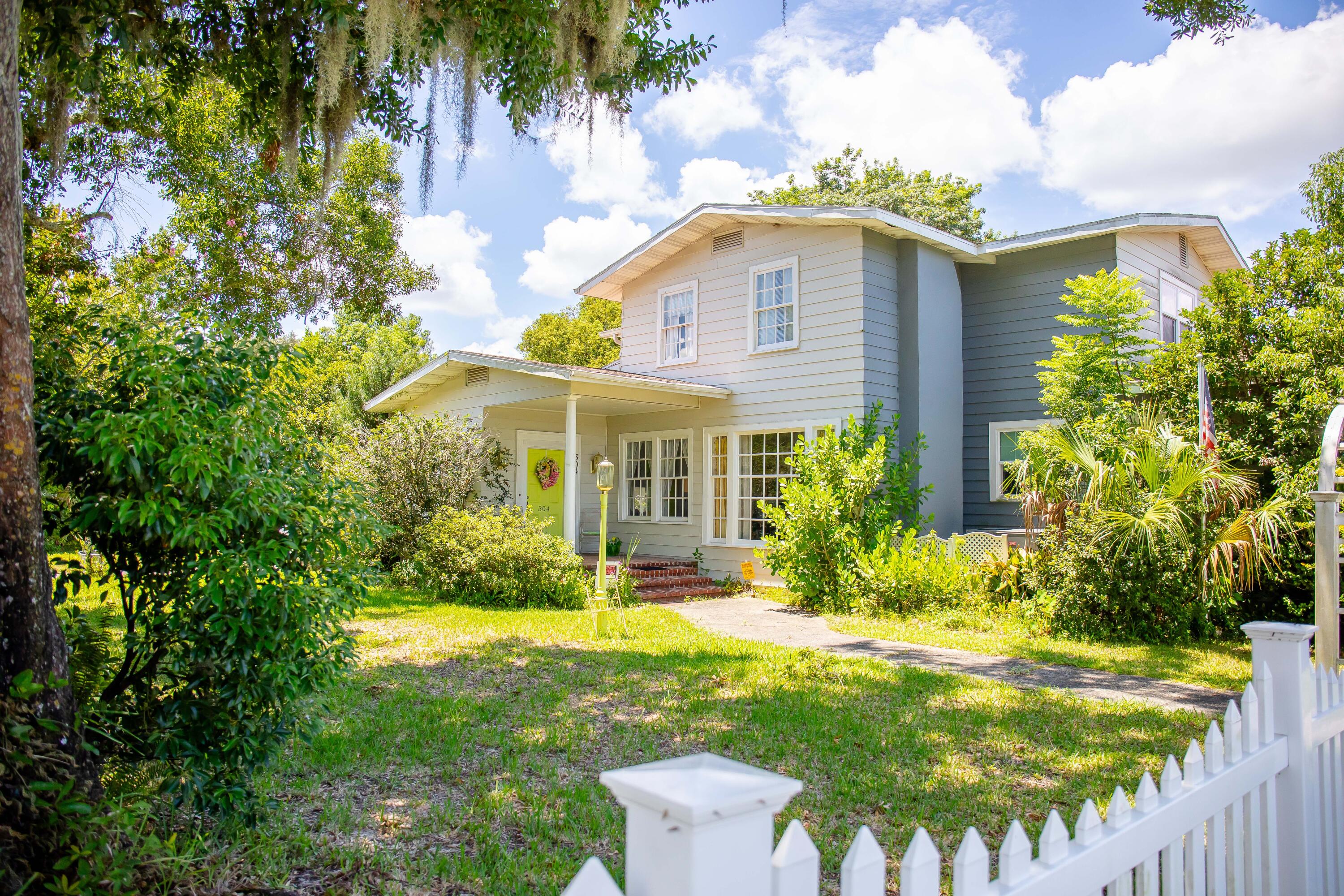 304 S Delaney Avenue Avon Park Florida United States, Sold, residential,  , Mixon Real Estate Group, LLC