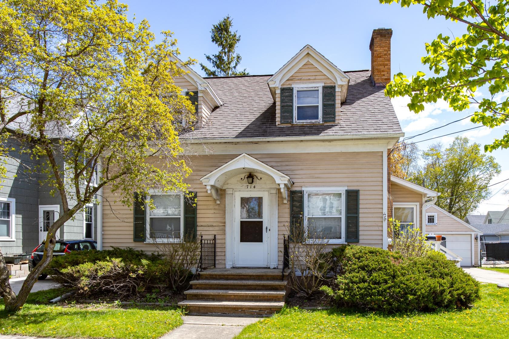 714 N ONEIDA Street Appleton Wisconsin United States, for Sale, residential,  , Fireside Realty LLC