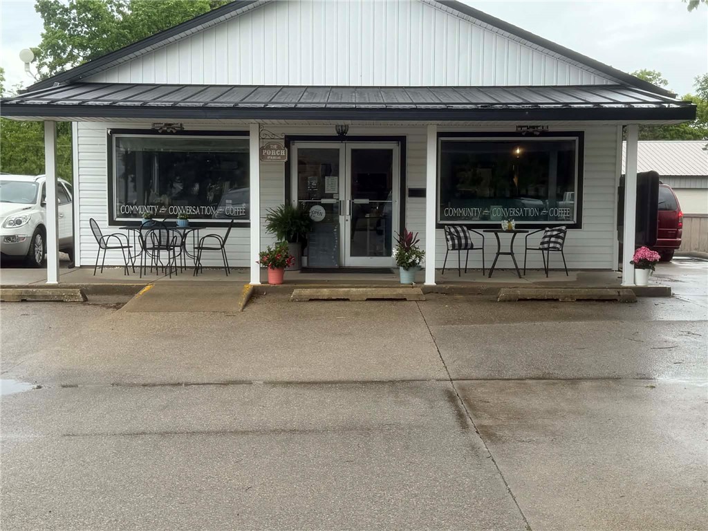 507 W Jourdan Street Newton Illinois United States, for Sale, commercial,  , Personal Service Realty