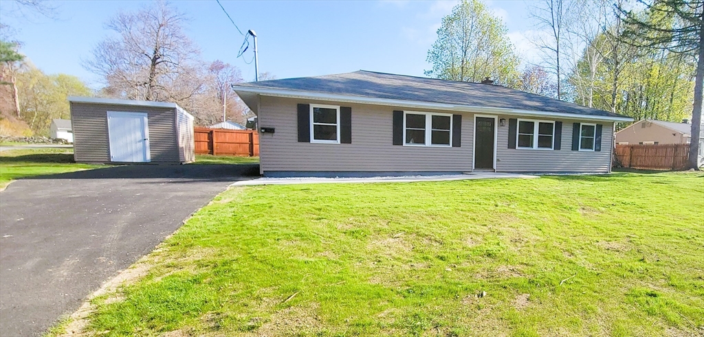 14 Deer Pond Dr Leicester Massachusetts United States, Sale Pending, residential,  , Media Realty Group Inc.