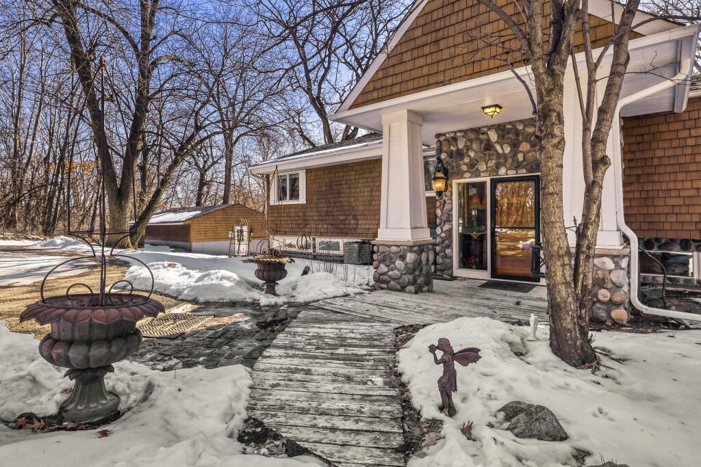 2081 Meeting Street Wayzata Minnesota United States, for Sale, residential, Kathy Sawicki, Coldwell Banker Realty