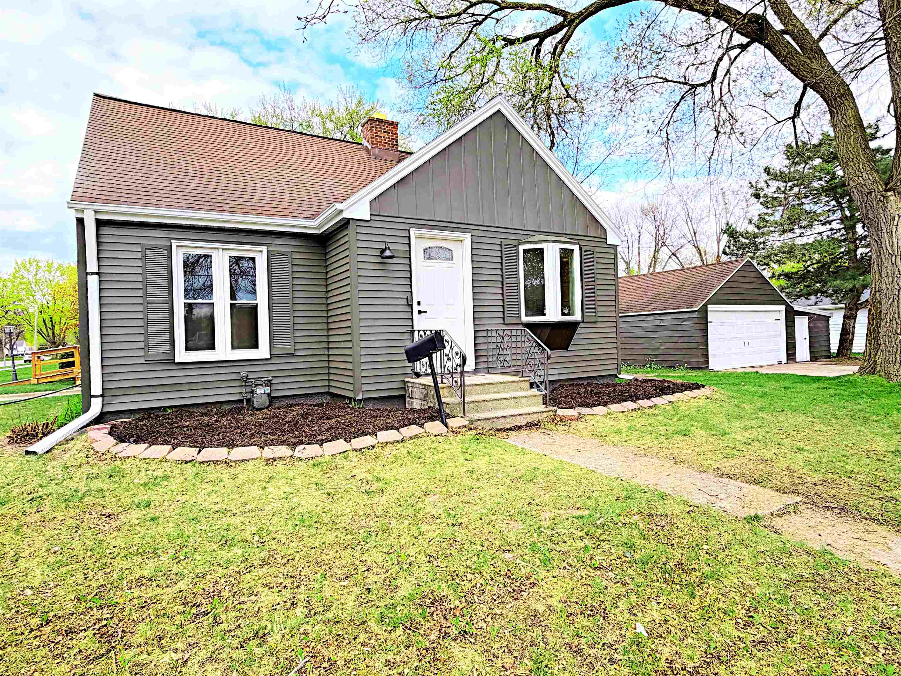 1118 MATHER Street Green Bay Wisconsin United States, for Sale, residential,  , Fireside Realty LLC
